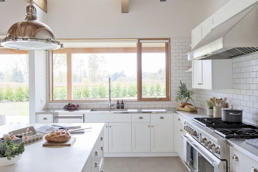 加拿大乡村马术家庭牧场,自然光与户外融为一体-17