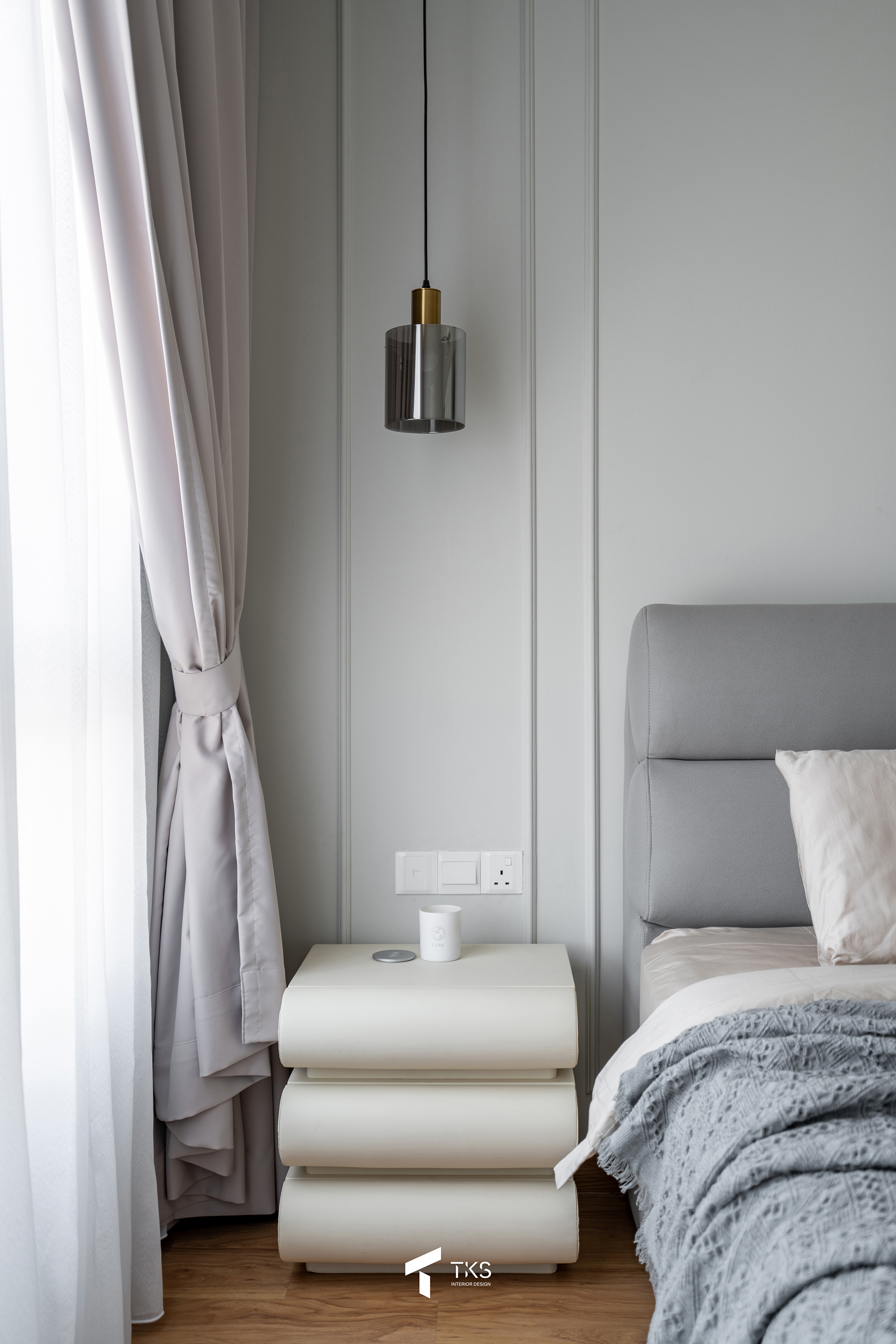 "Streamlined Contemporary French Design" @ EAST PARC-41