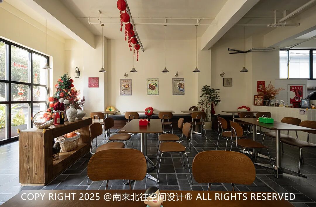 月下馄饨中式融合小馆丨中国常州丨南来北往空间设计-11