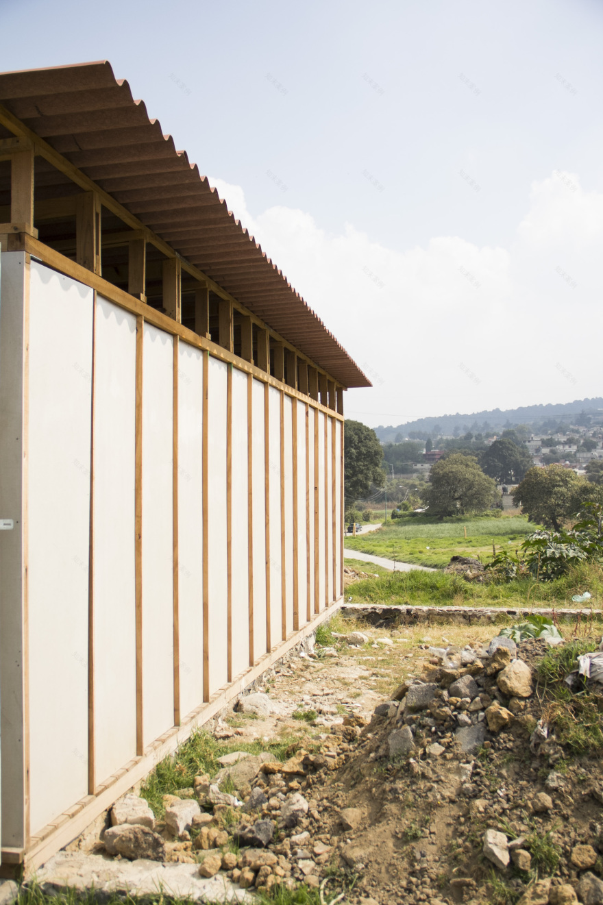 墨西哥社区中心的木框架设计-9