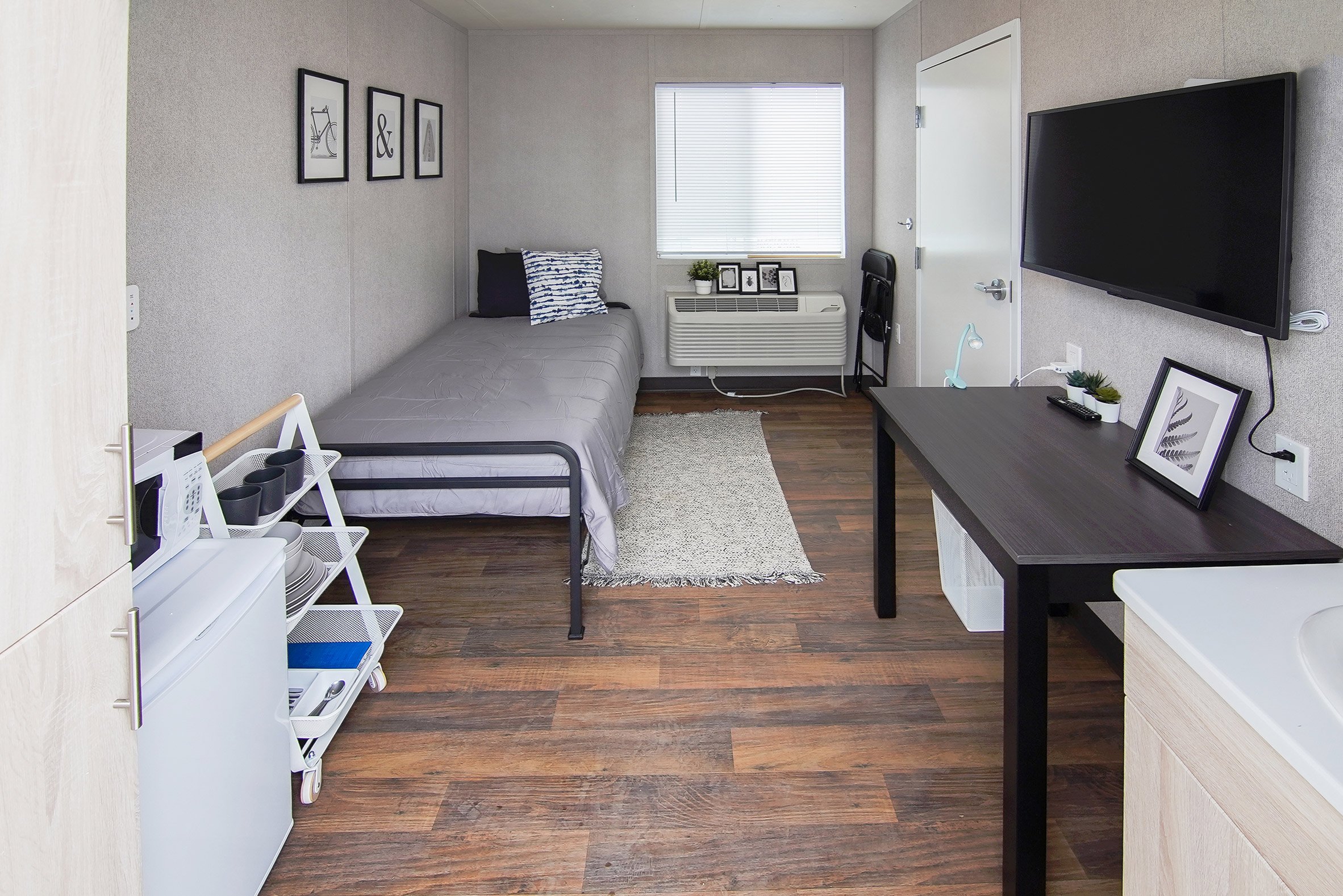 集装箱变身洛杉矶无家可归者温馨公寓-30