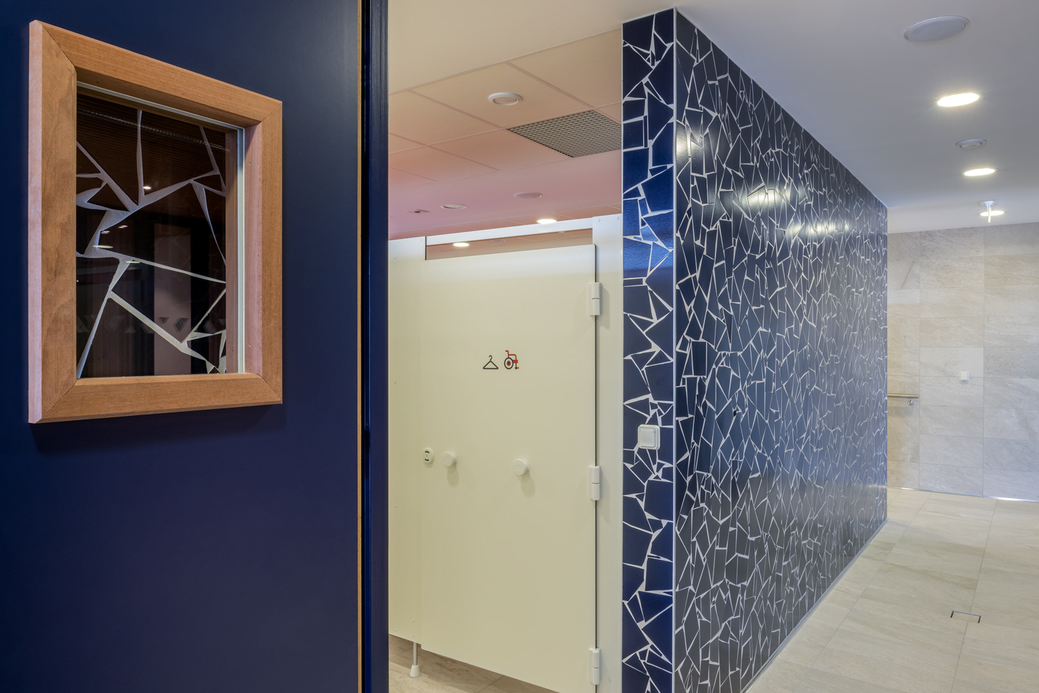 体育馆丨MultiplexeAquatique-51