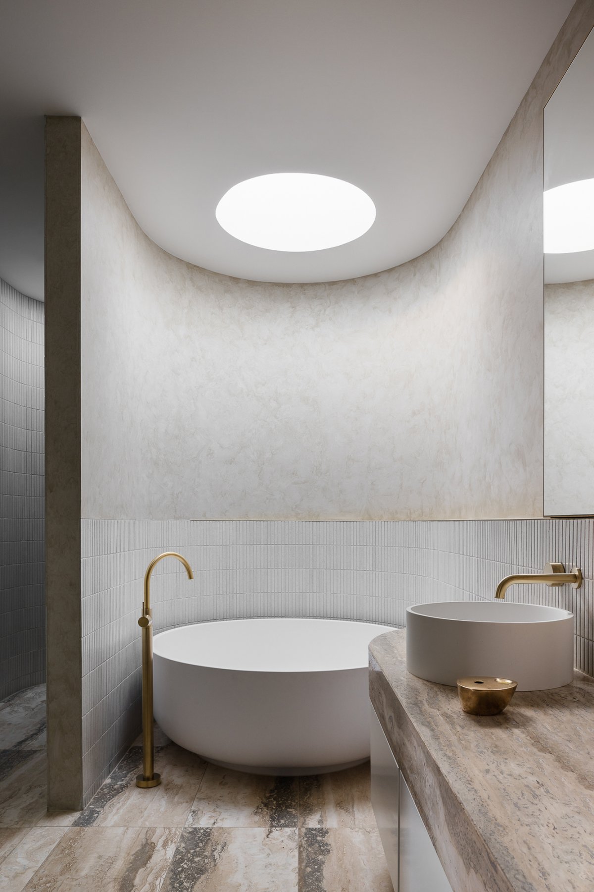 墨尔本 Balmoral Mid Century | 温柔修复的中世纪现代住宅-24