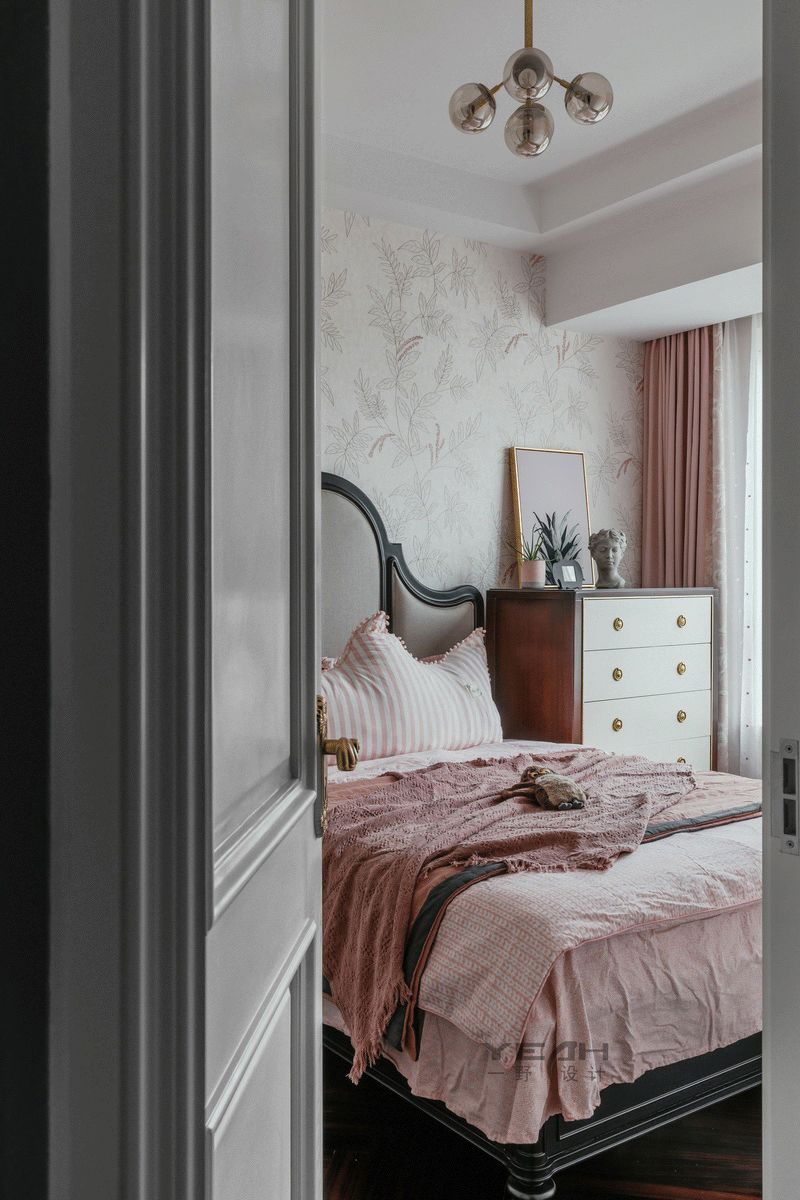 中南雅苑 | 140m² | 美式风格 | 奶油蓝与火烈鸟粉的完美融合-24