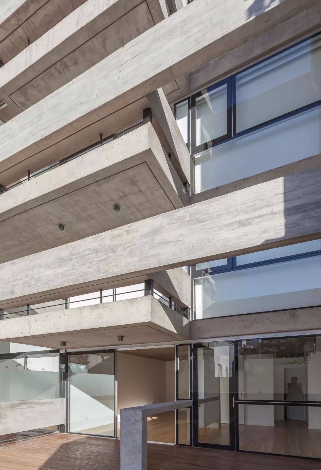 ATV Arquitectos 的光影建筑艺术-32