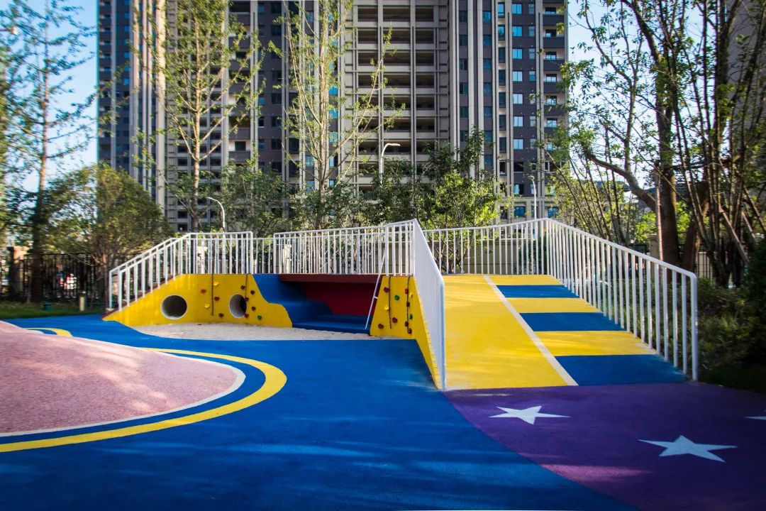 现代东方美学融入南通星光域二期五期景观设计-75