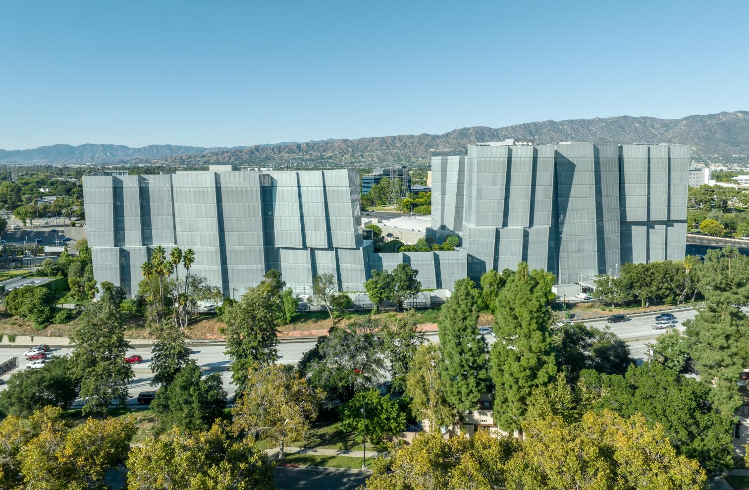 华纳兄弟伯班克总部扩建丨美国-9