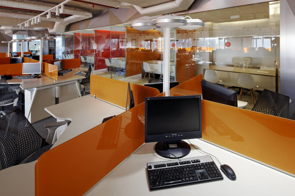 由于不清楚这个特定词汇 Alufit 所指的具体场景和专业领域，难以给出准确翻译这里暂时提供错误提示，它可能是一个商标名、产品名等，需要更多背景信息才能唯一准确地进行翻译 丨印度班加罗尔丨FADD Studio-15