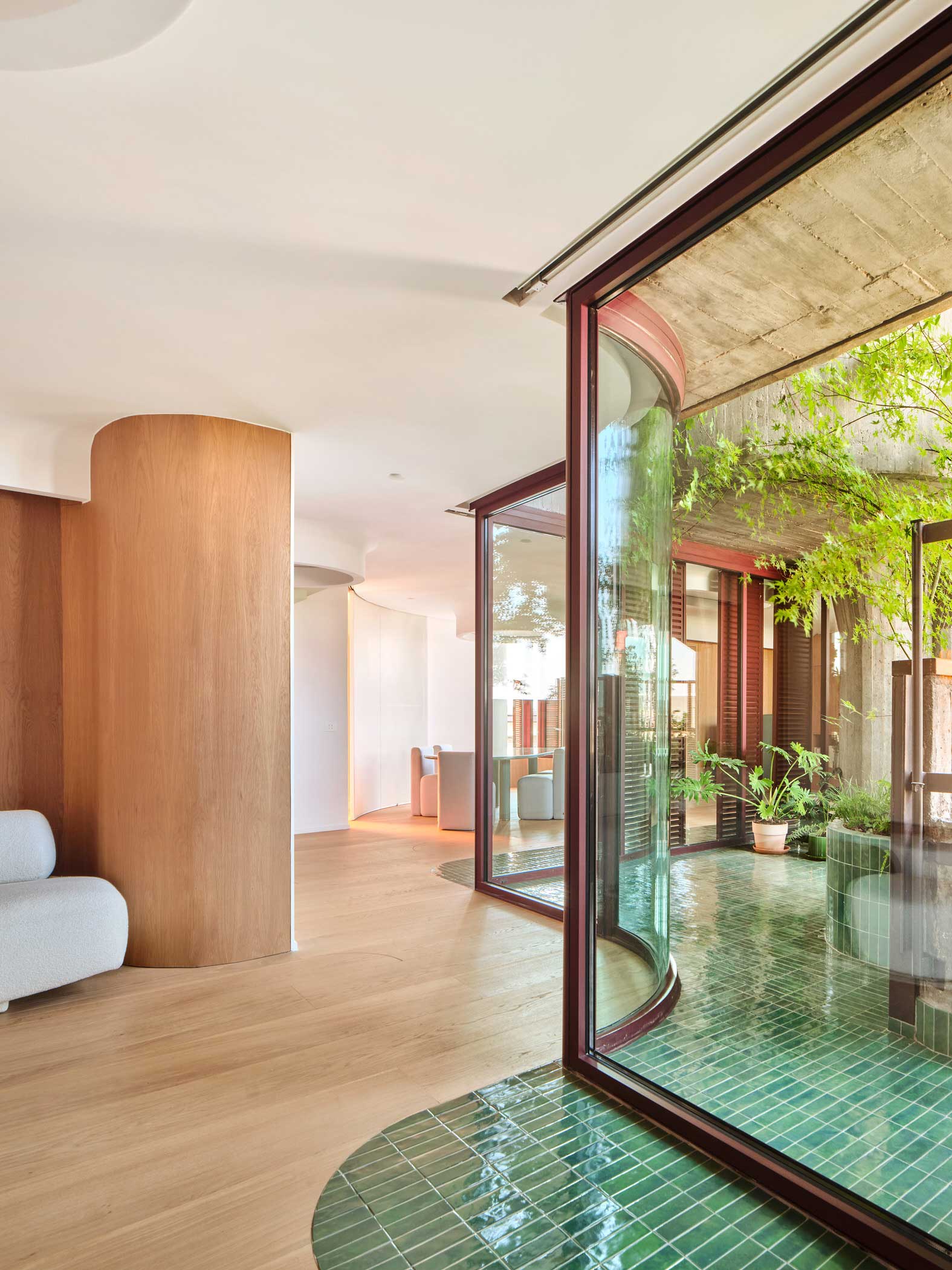 Best of Residential Interiors & Architecture, Part 01—Apartments | 2024 Archive.-10