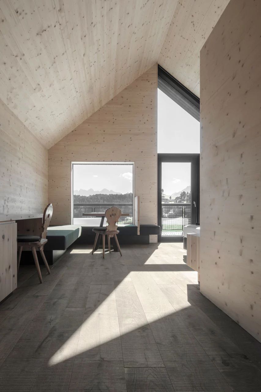 简约灰的极致魅力——bergmeisterwolf 建筑设计事务所案例解析-32