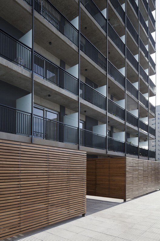 阿根廷 Chacarita 的 Corrientes 6365 建筑-34