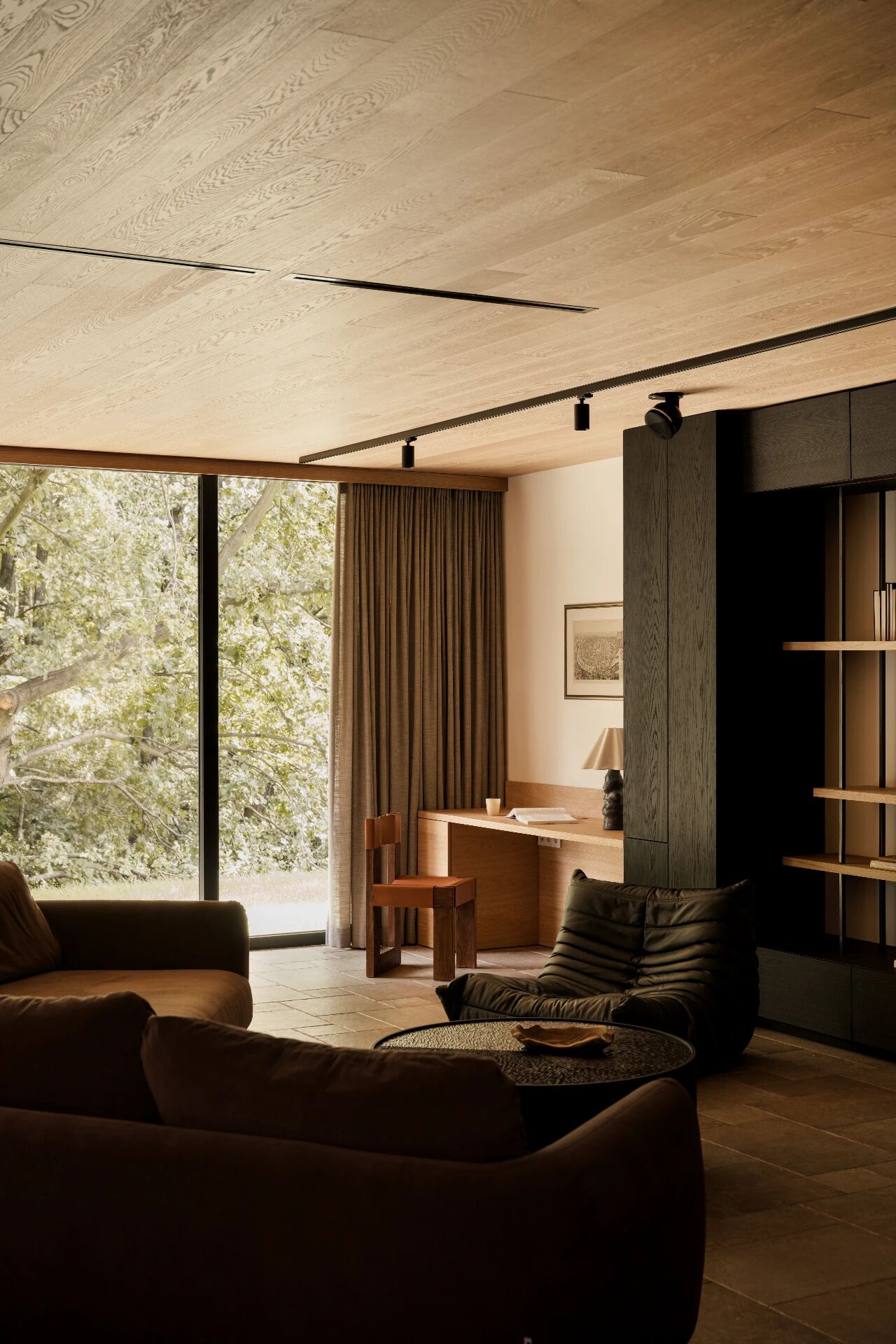 AJM大厦（若AJM有特定指代，可根据具体情况调整，如AJM公司大楼等） 丨Oskar Firek Architects-66