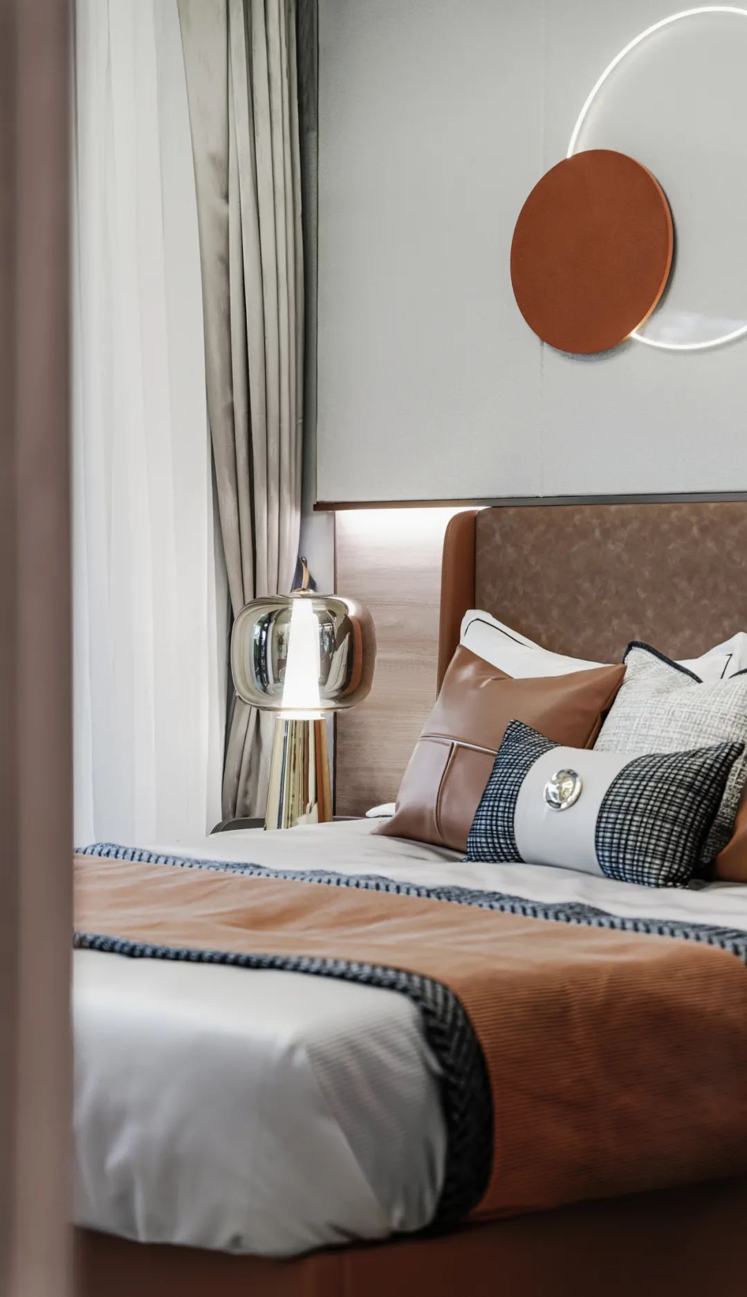 龙湖金地天曜城样板间 B1,C1 户型丨中国东莞丨元禾大千(软装),深圳市意巢空间设计有限公司(硬装)-50