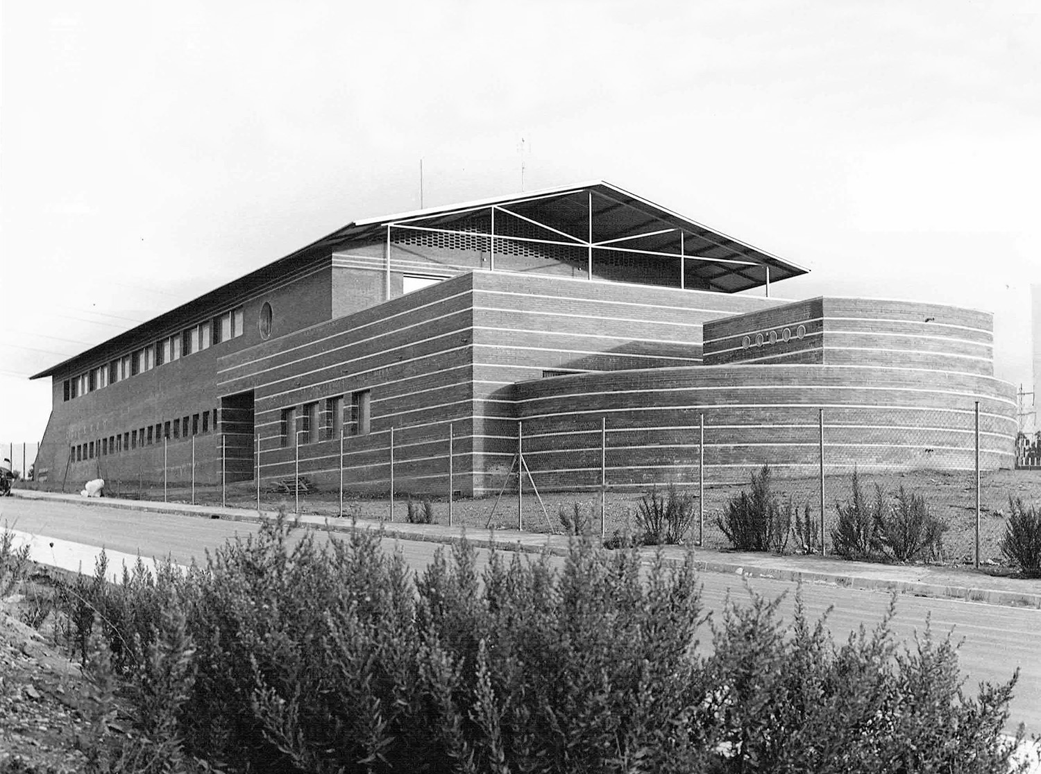 弗朗塞斯克·阿尔德亚学校丨西班牙巴塞罗那-3