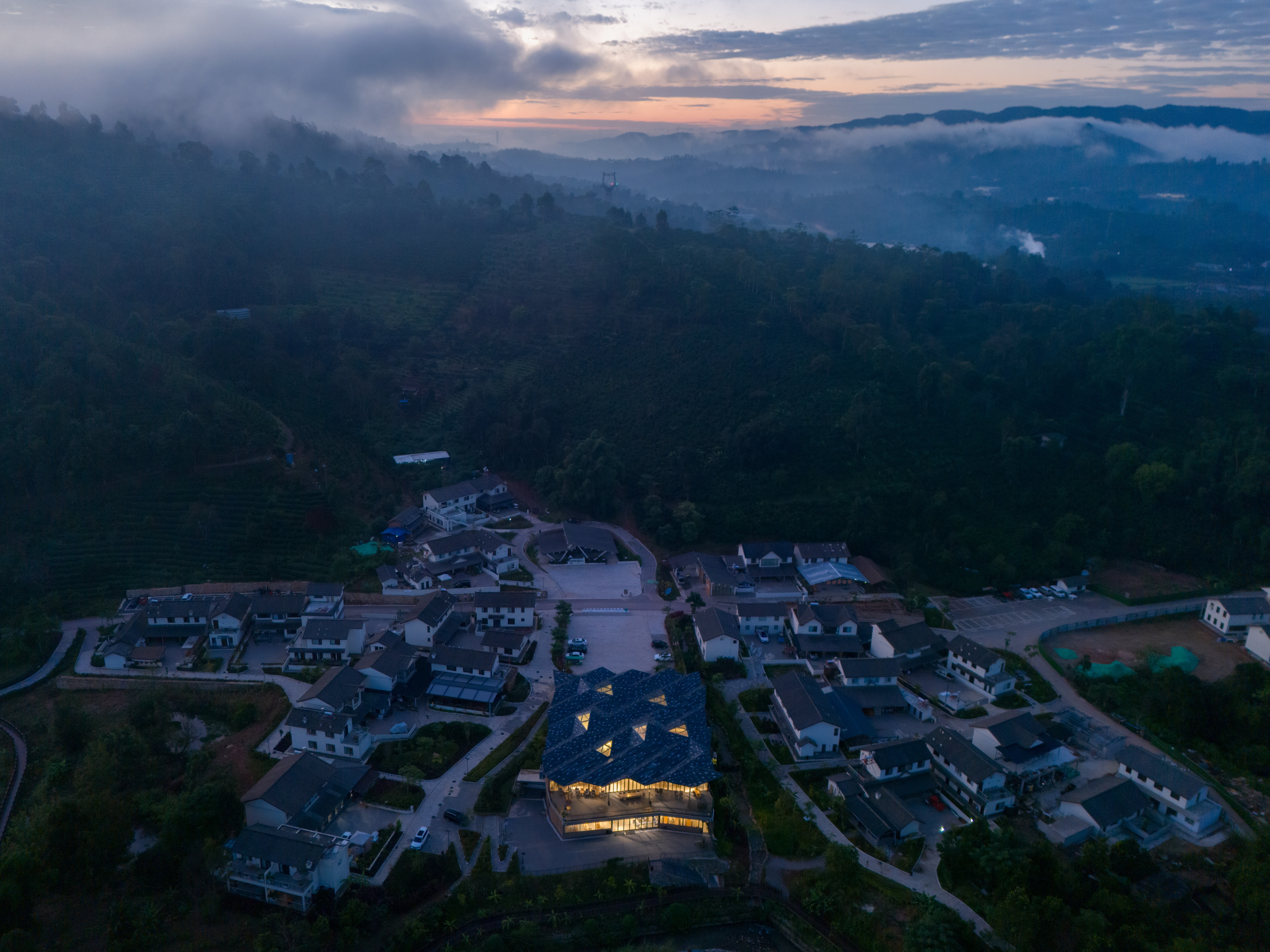 普洱美丽星村咖啡体验中心丨中国普洱丨时地建筑设计工作室-9
