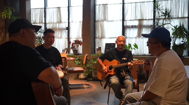 「一尺花园×民谣公社」音乐共建，旧梁新声-32