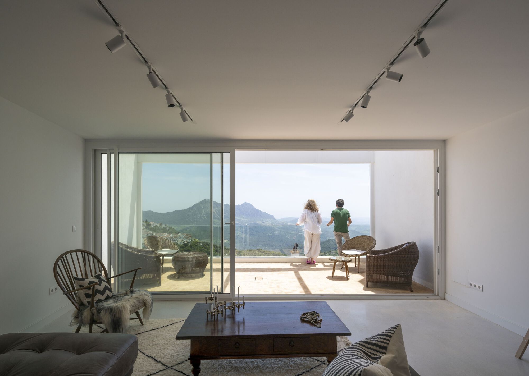 朱莉娅和卡勒姆之家丨西班牙丨DTR_studio-21