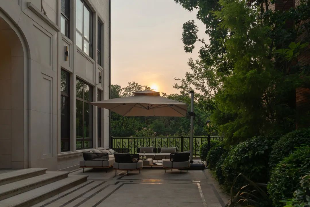 成都牧马山蔚蓝卡地亚别墅丨中国成都丨上海胤尊原创空间设计-22