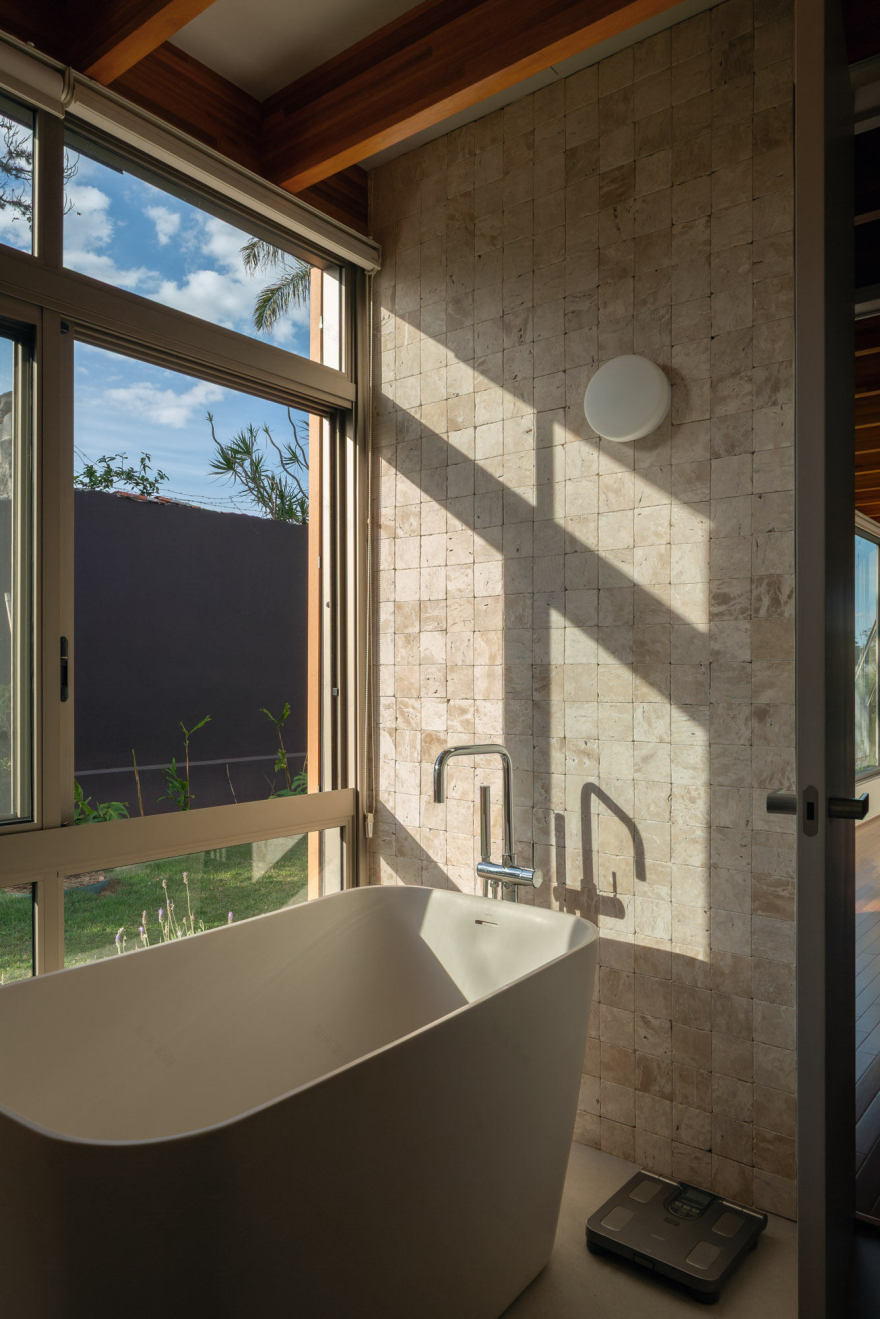 马萨诸塞州住宅(注:MA一般是美国马萨诸塞州Massachusetts的缩写,这里House可理解为住宅,具体需结合更详细语境) 丨巴西丨Estúdio Rossi Arquitetos-10