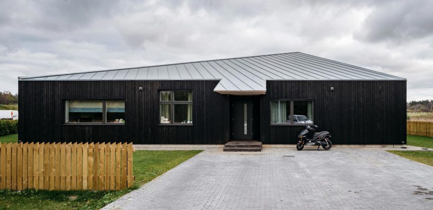 爱沙尼亚阳光追踪住宅,温暖与自然的共生-2