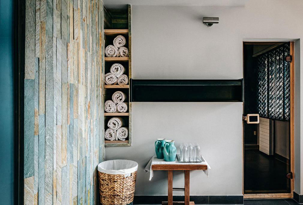 瑞士实验性高山酒店 | 时尚与传统的完美融合-24