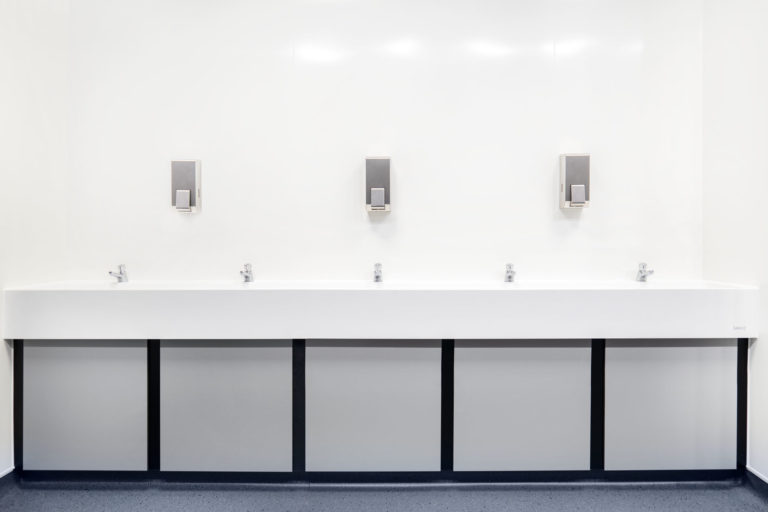 Rokeby学校洗手间翻新项目丨Envoplan-19