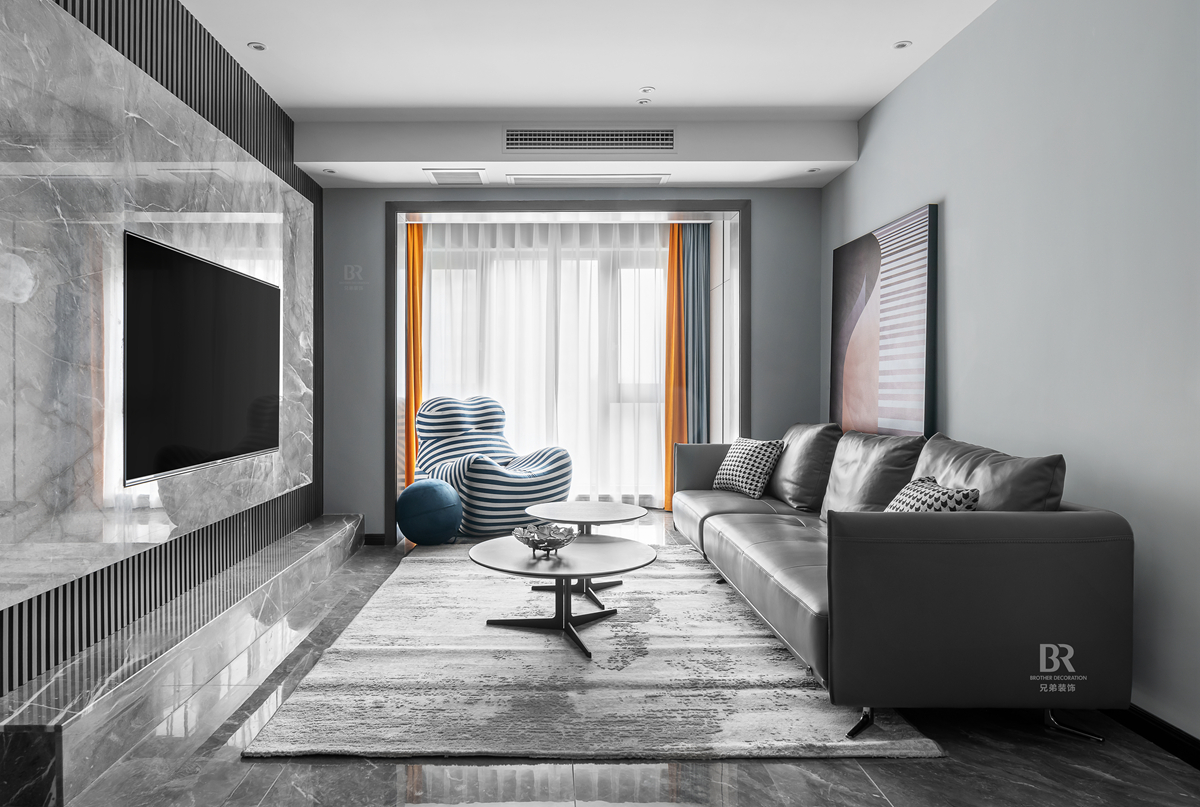 融汇温泉城童话里现代黑白灰风格小户型设计丨兄弟装饰(兄弟装饰水母家精致整装)-7