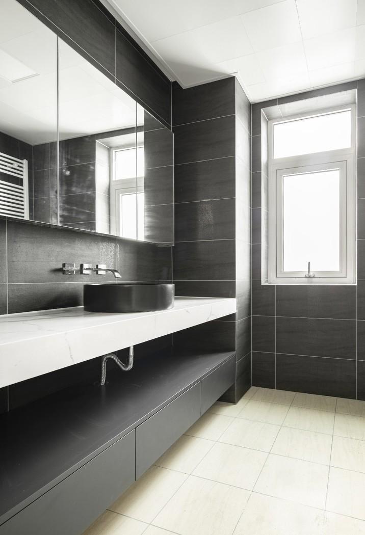 极简温暖的空中别墅设计-36