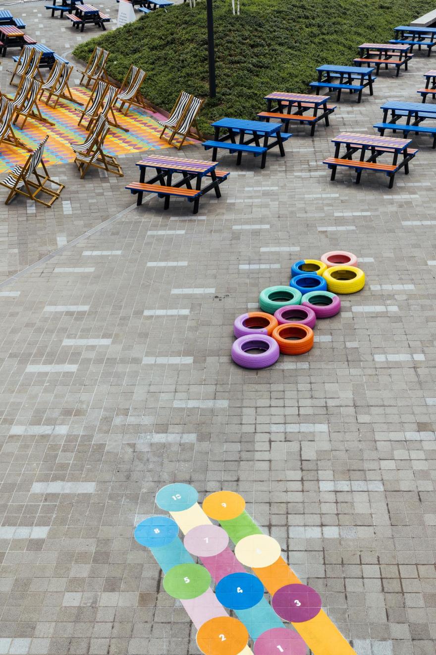 伦敦格林威治半岛的彩色互动空间-14