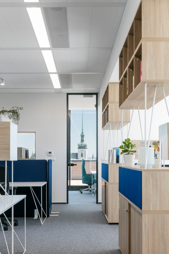 捷克Kreston A-CE总部办公区  KOGAA Architecture Studio-10