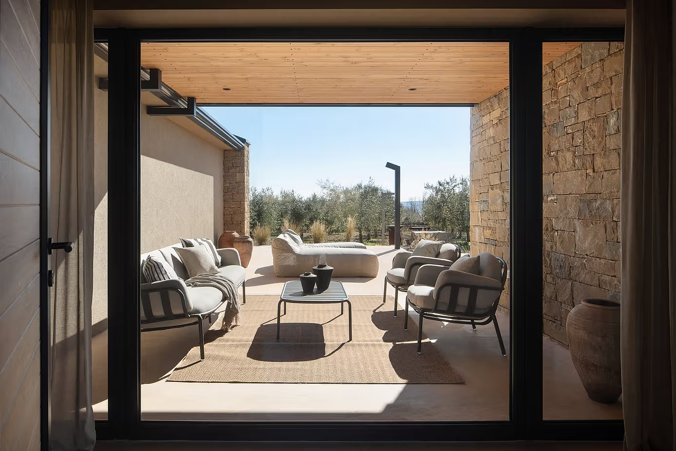 Sandro Uzila轻装而居山林小屋丨克罗地亚丨建筑师Sandro Uzila-27