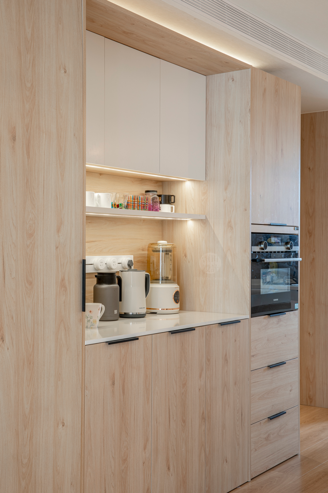 浙江平湖四口之家的30m衣柜与洄游动线设计丨中国浙江-35