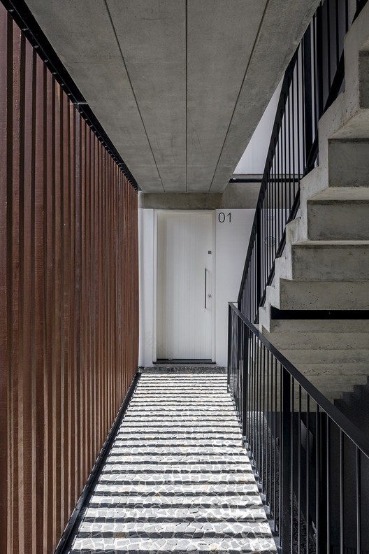 巴西库里蒂巴连续性公寓设计-8