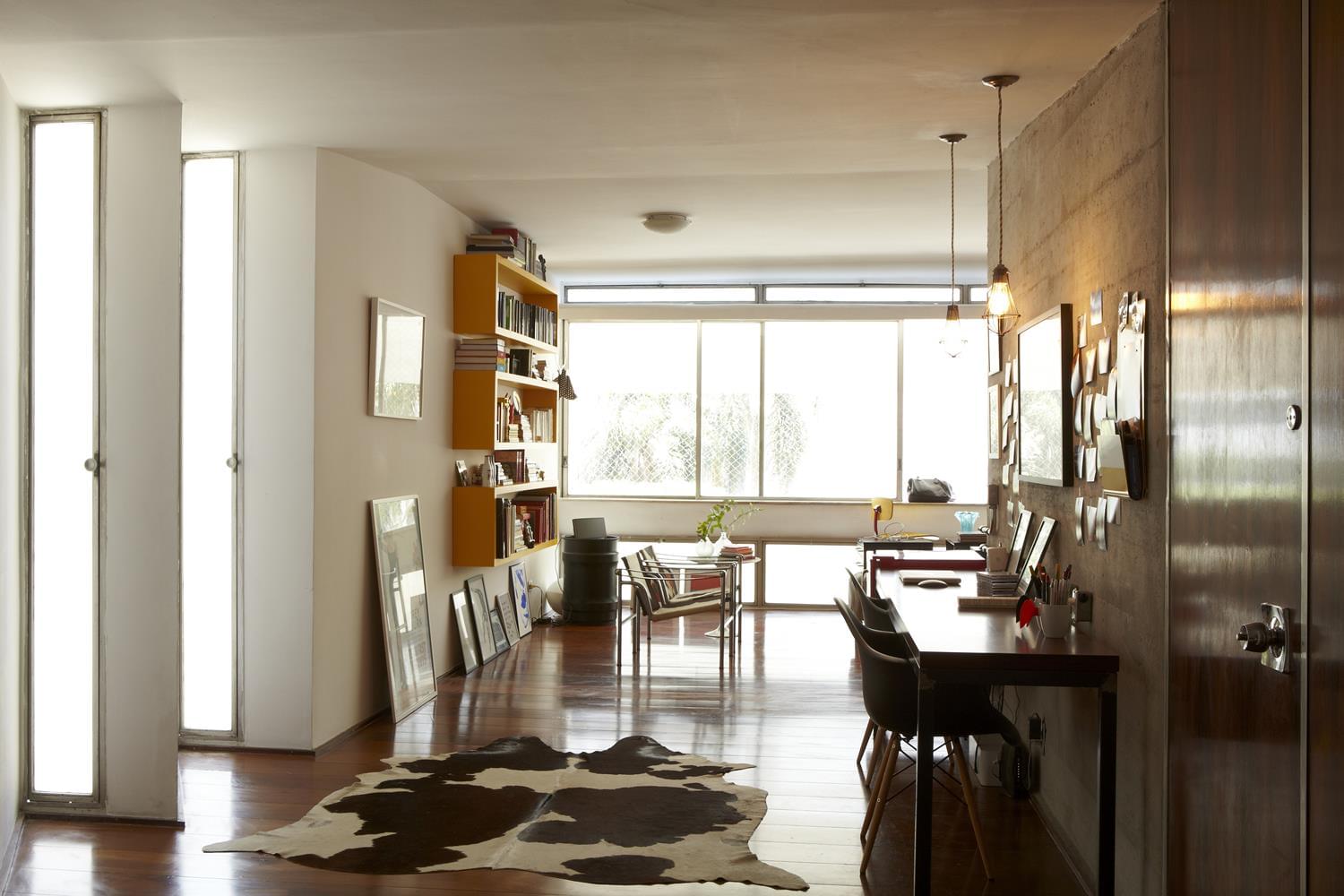 Guaimbê公寓的复古风格室内设计-6