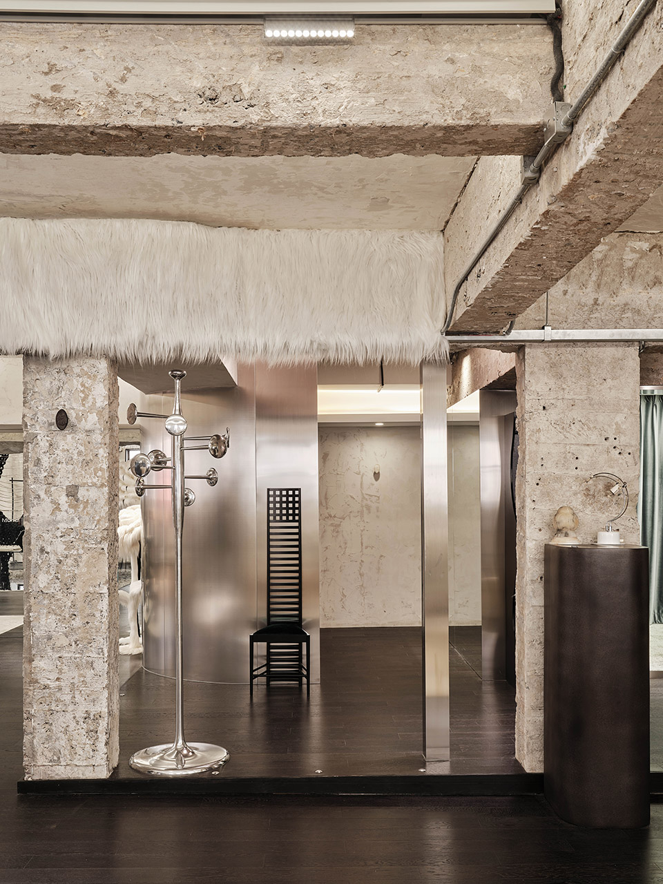 上海 Anno Mundi 创世纪元服装零售店丨中国上海丨Super Fan Interior-40