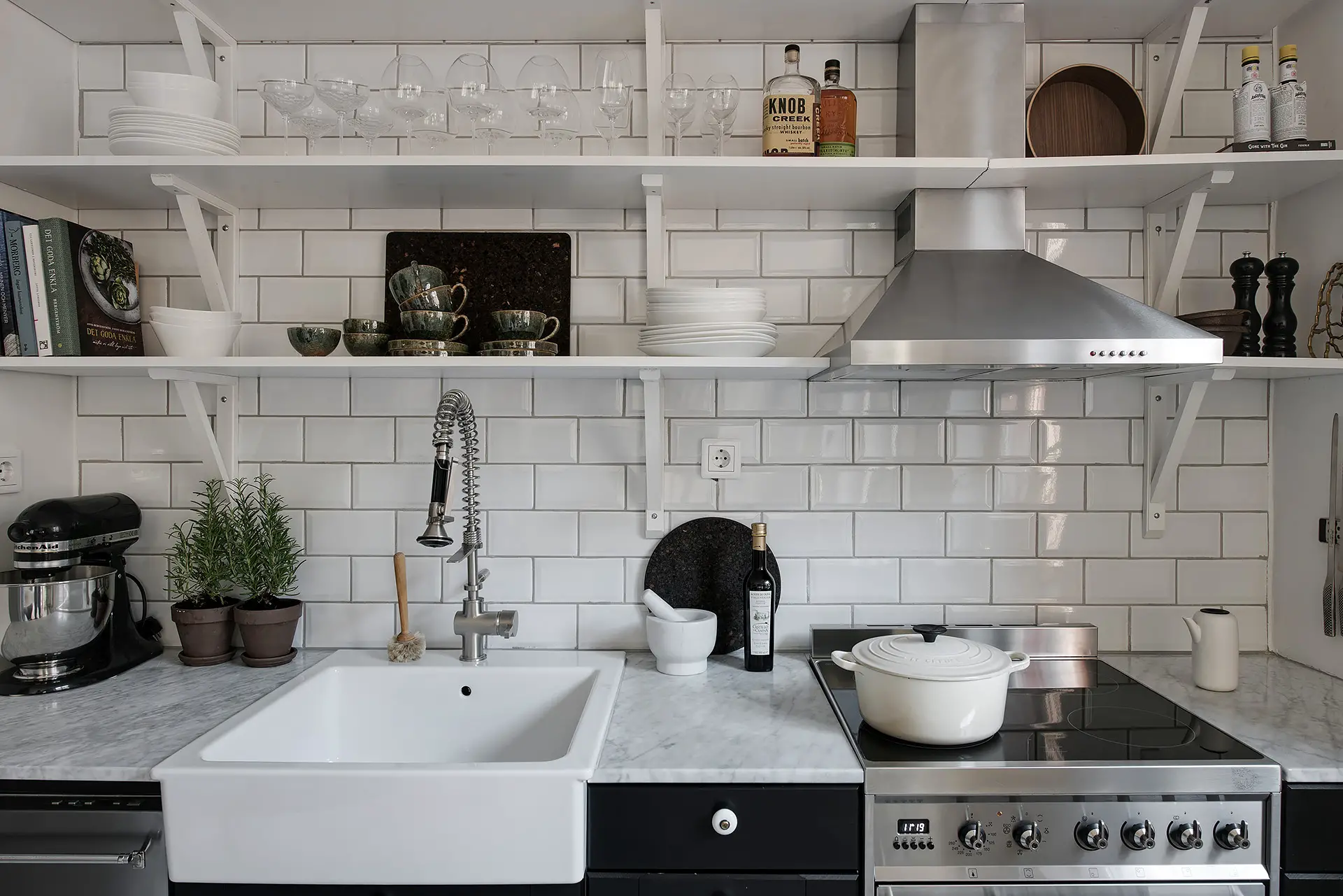 瑞典公寓 | 旧木门的魅力-5