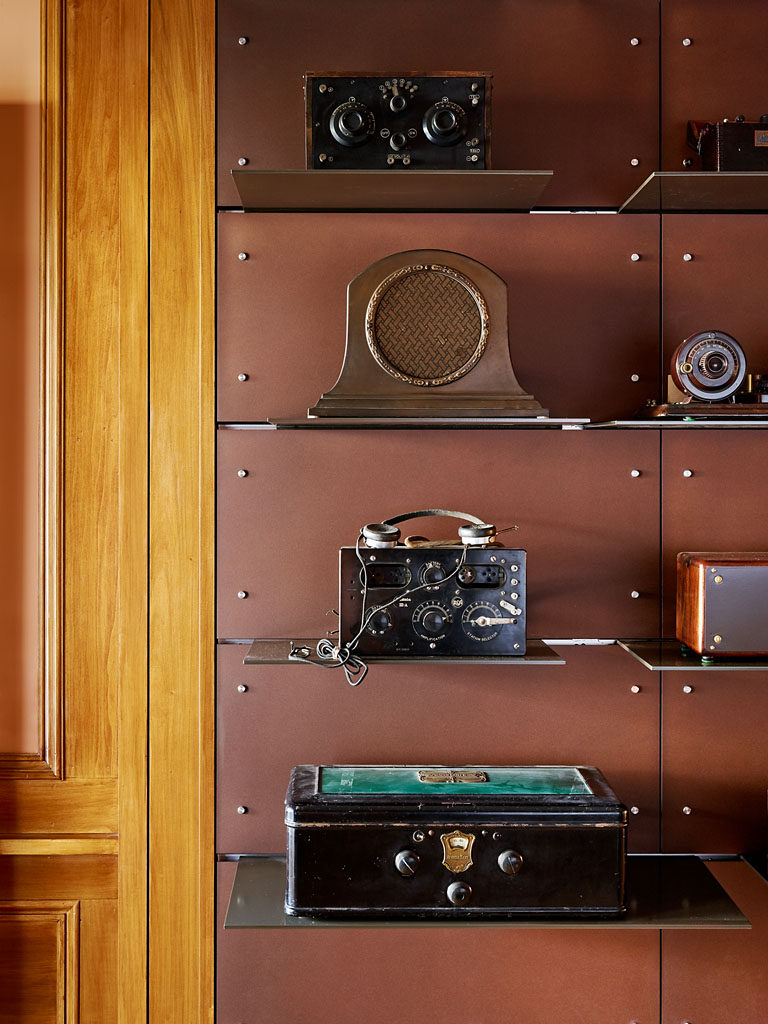 夏洛克河中沙洲 · 玻璃与 cedar 木的现代扩展丨United StatesSan Francisco-12