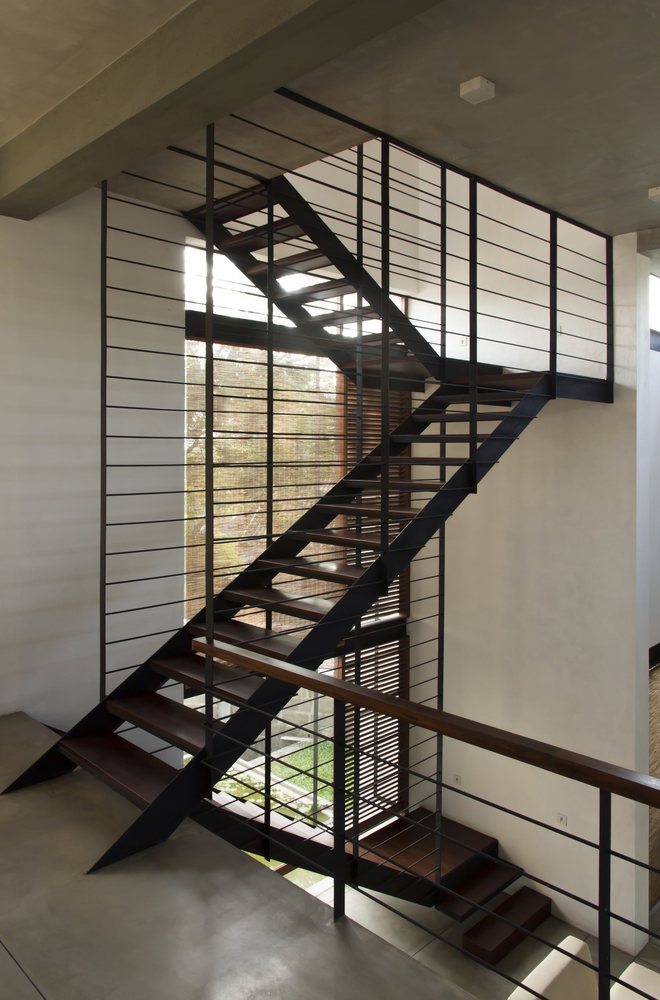 Robust Extents House  ICONCAST-43