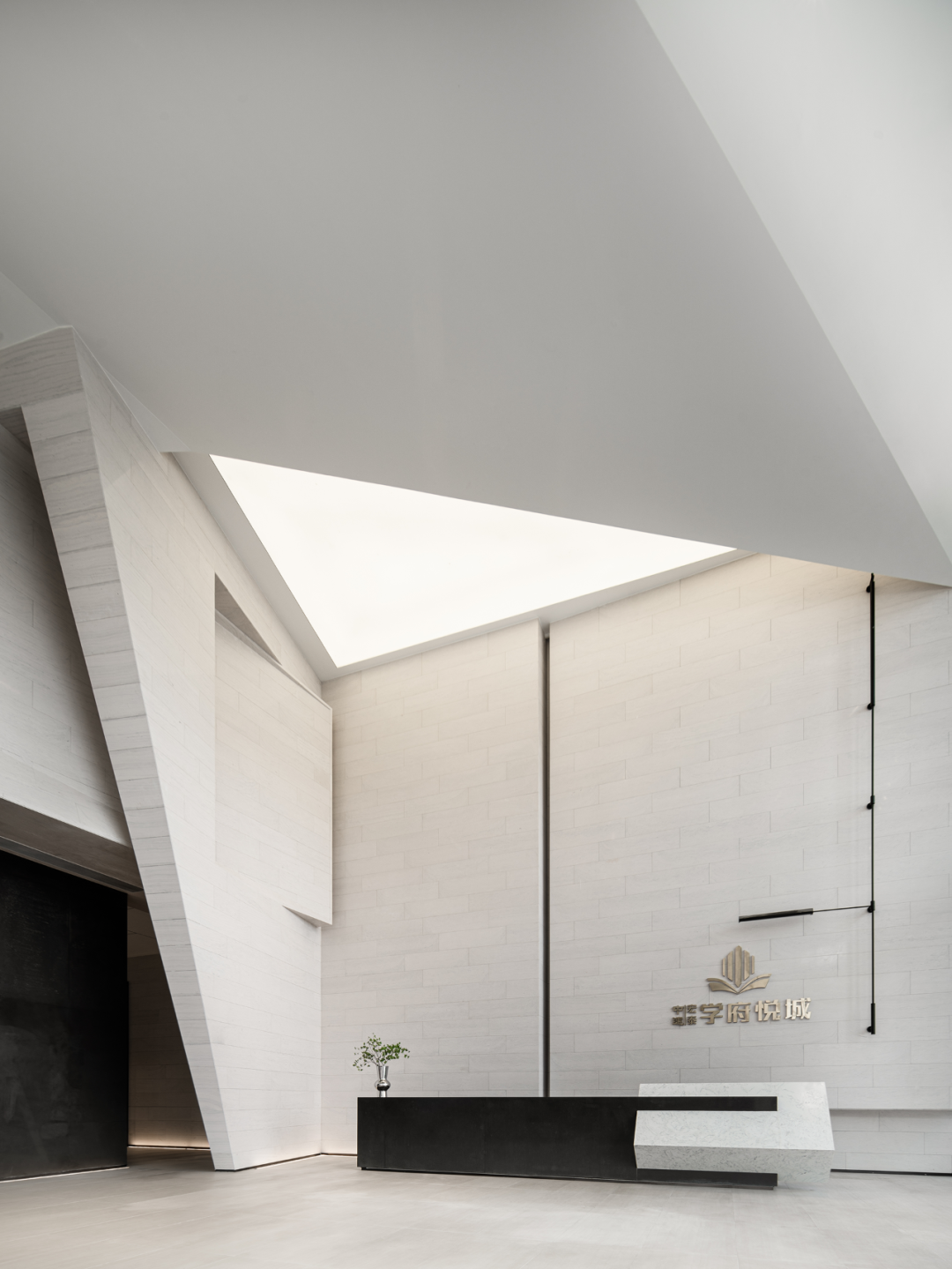广州中建宏泰学府悦城售楼部丨中国广州丨奥迅设计-6
