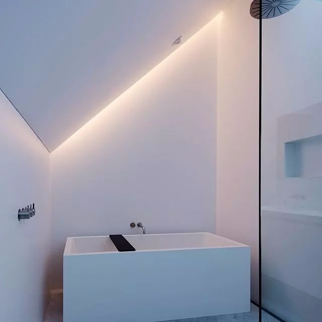 简约不是简陋/这栋小户型公寓楼/用简单材料设计出轻奢感-49