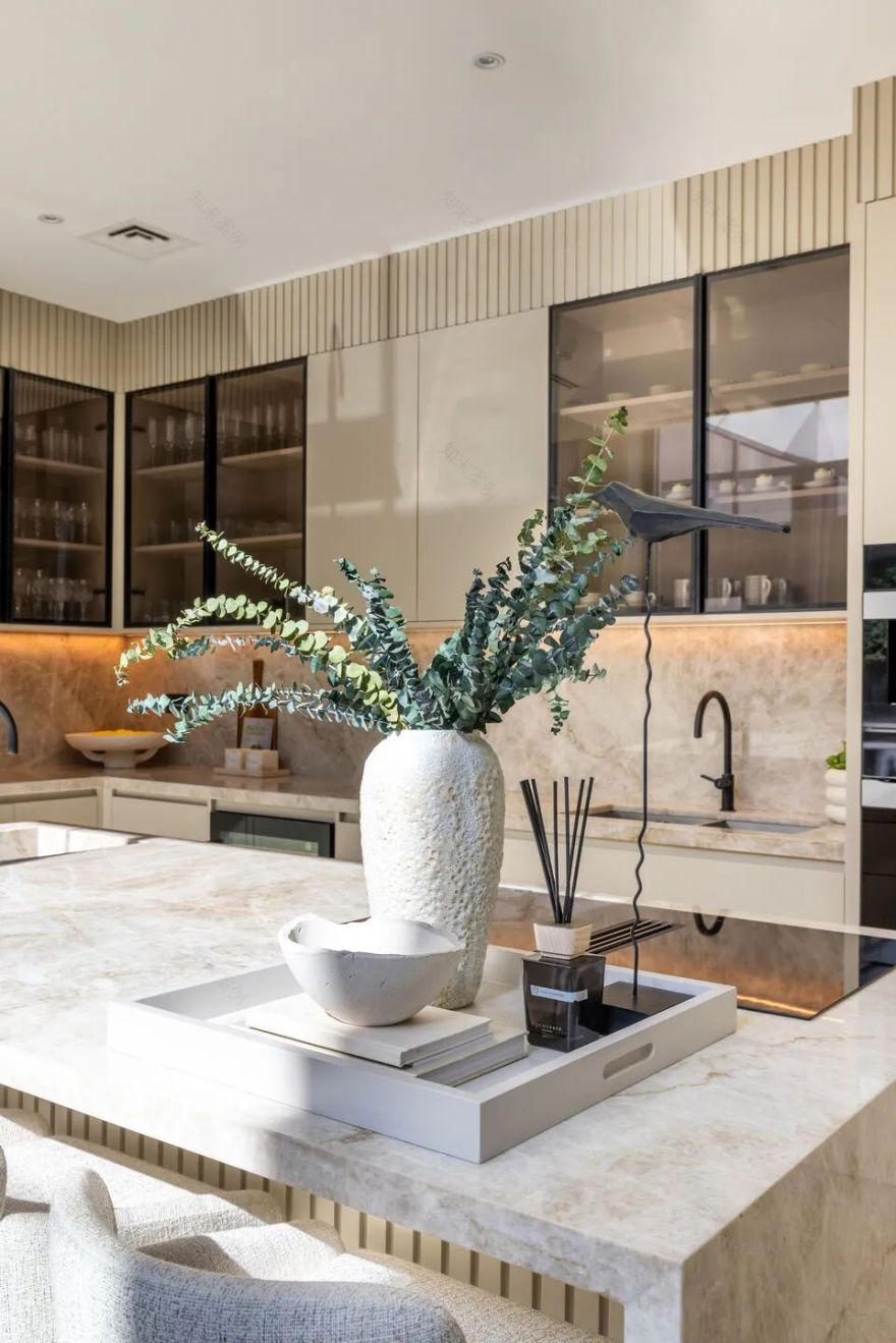 隐于自然的现代雅居:Villa Esencia 的空间美学叙事丨阿联酋迪拜-9