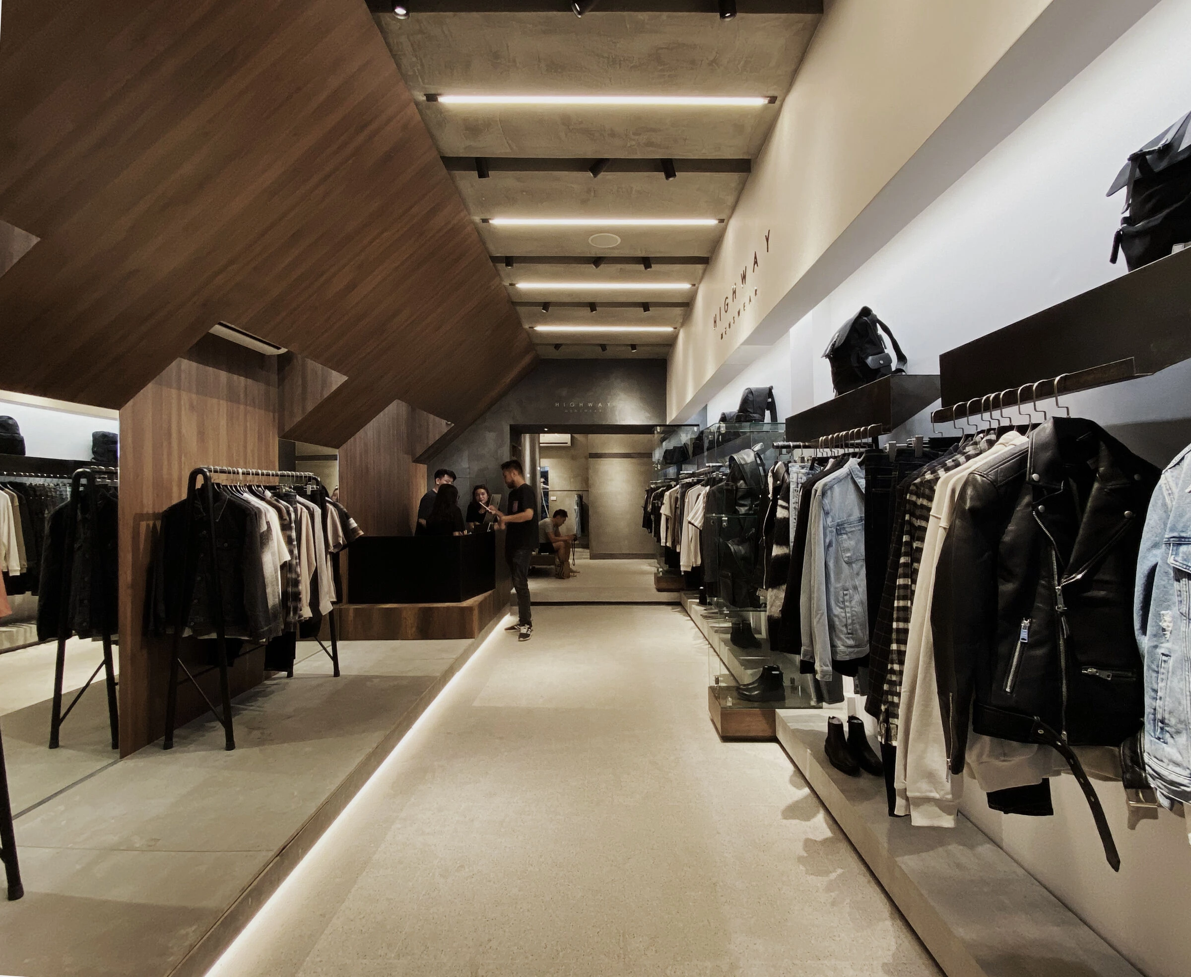 Highway Menswear 旗舰店丨越南胡志明市丨NINARCHITECTS-13
