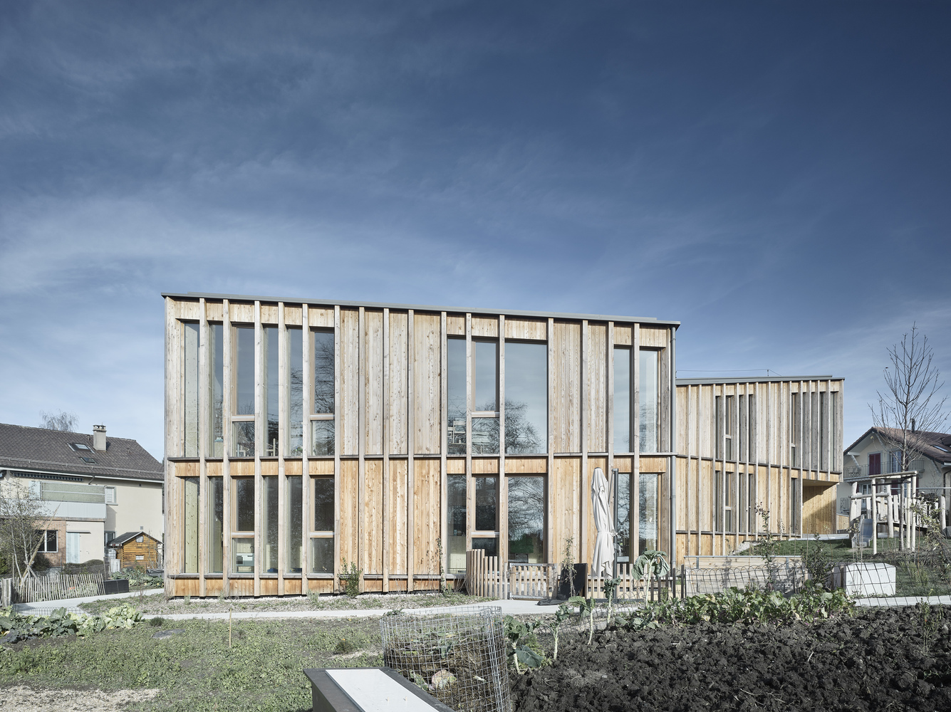 瑞士瑞纳斯幼儿园丨Atelier Pulver Architectes-33