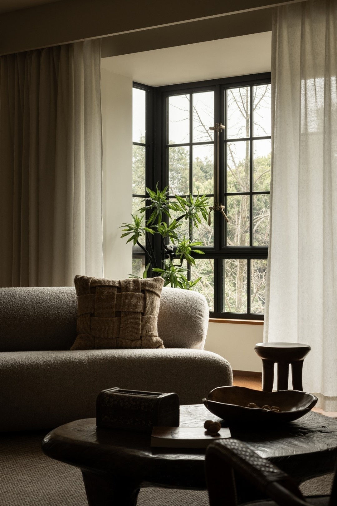 拾光悠然设计  移步异景的东方美学独居住宅设计-5