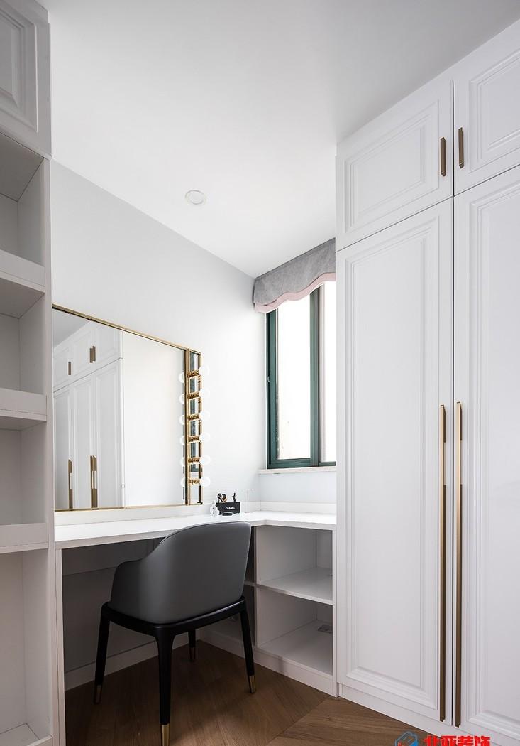 江苏北亚 120 平现代简约风 | 阳光、原木与时尚的共生-17