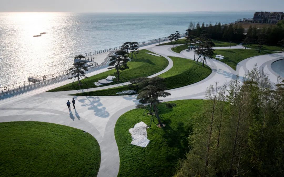 松林浪屿，海岸逐光丨青岛 · 云上观海-57