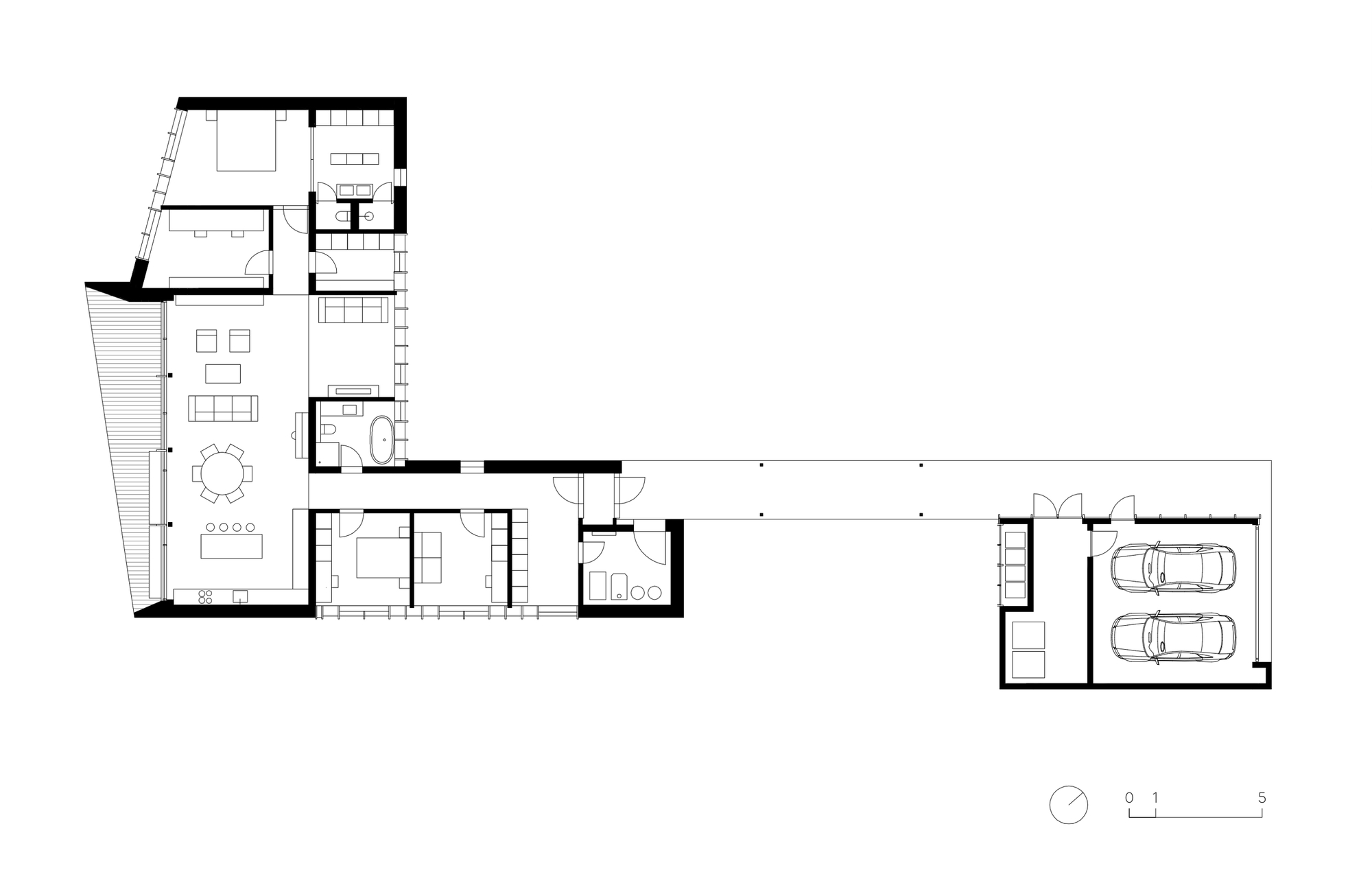 House With Four Roofs / GAISS-16