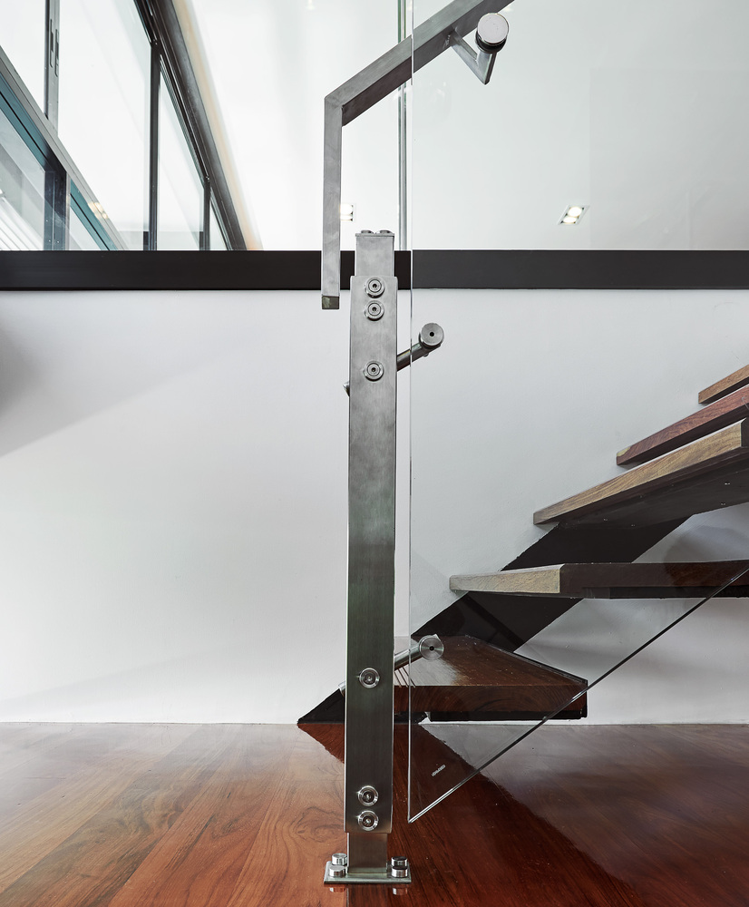 泰国田园风光中的现代钢结构之家-46