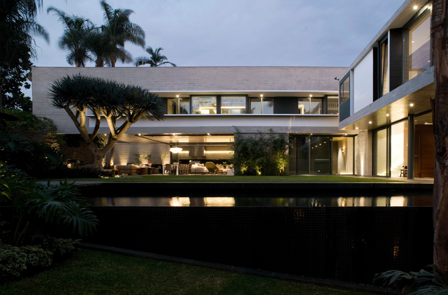 This Imposing Construction Shows us in its Interior an Aspect not Perceived From the Outside-43