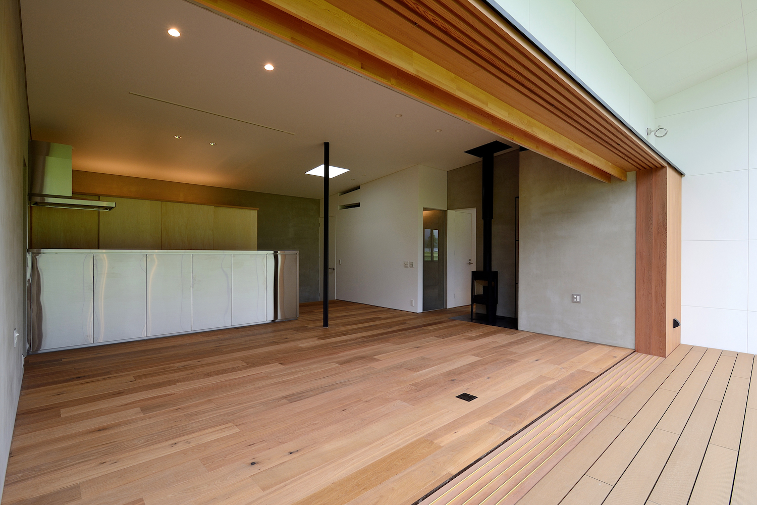 日本富山简约混凝土住宅-15